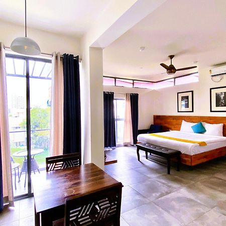 Aura Corporate Suites Bangalore Luaran gambar