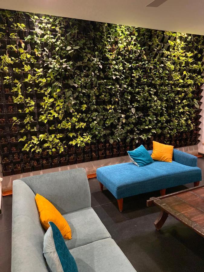 Aura Corporate Suites Bangalore Luaran gambar
