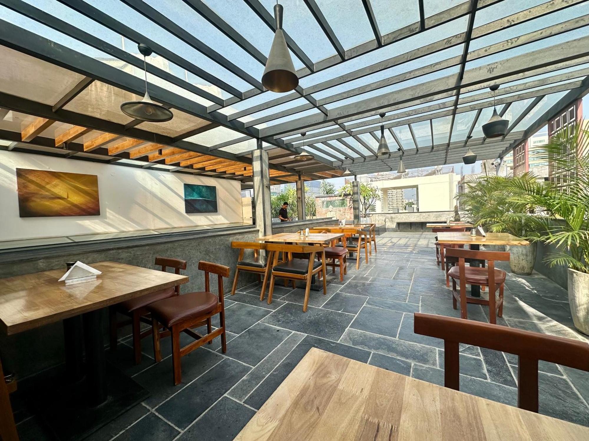 Aura Corporate Suites Bangalore Luaran gambar